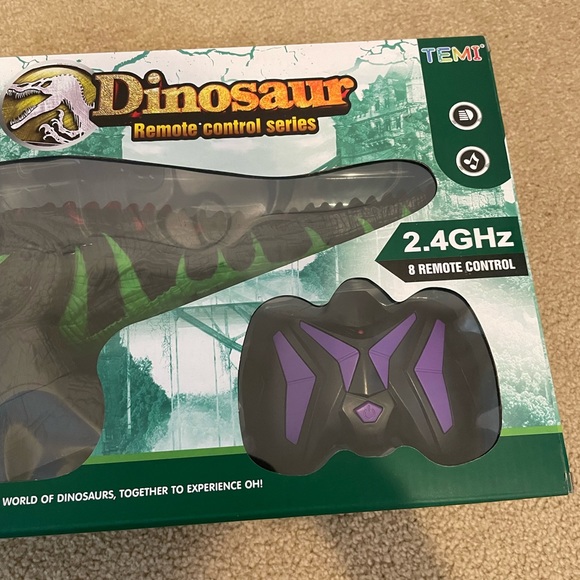TEMI - Dinosaur Remote Control Toy - Lights & Sounds! - New In Box w/ Handle - Picture 8 of 9